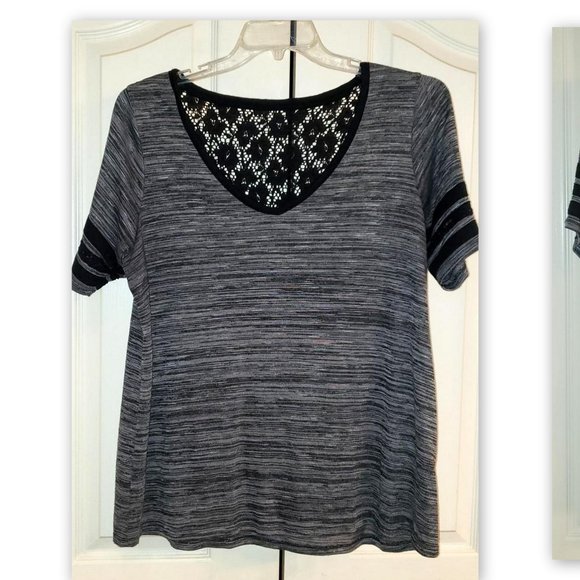 TORRID SIZE 1 TOP WITH LACE DETAILS - Picture 1 of 3